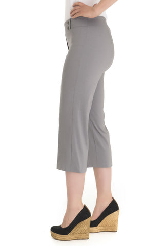 Zenalla "Comfort Fit" Capri With Button Detail