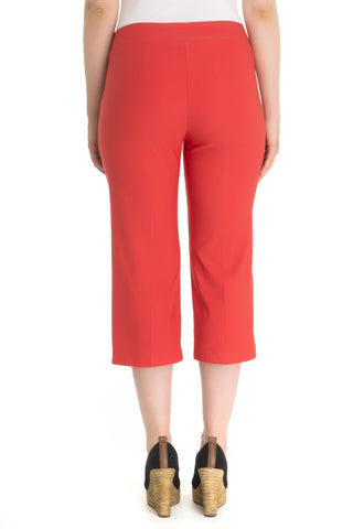 Zenalla "Comfort Fit" Capri With Button Detail